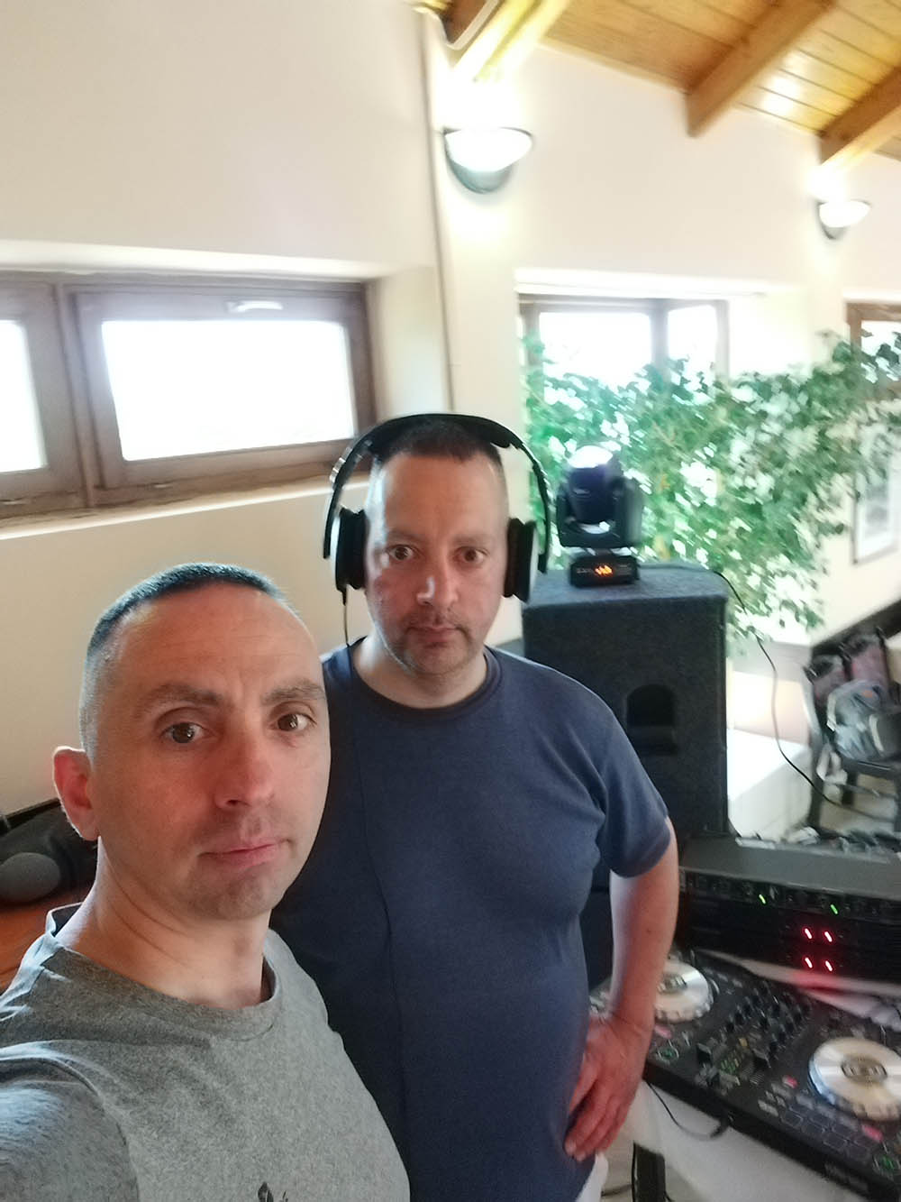 Esküvői DJ-k